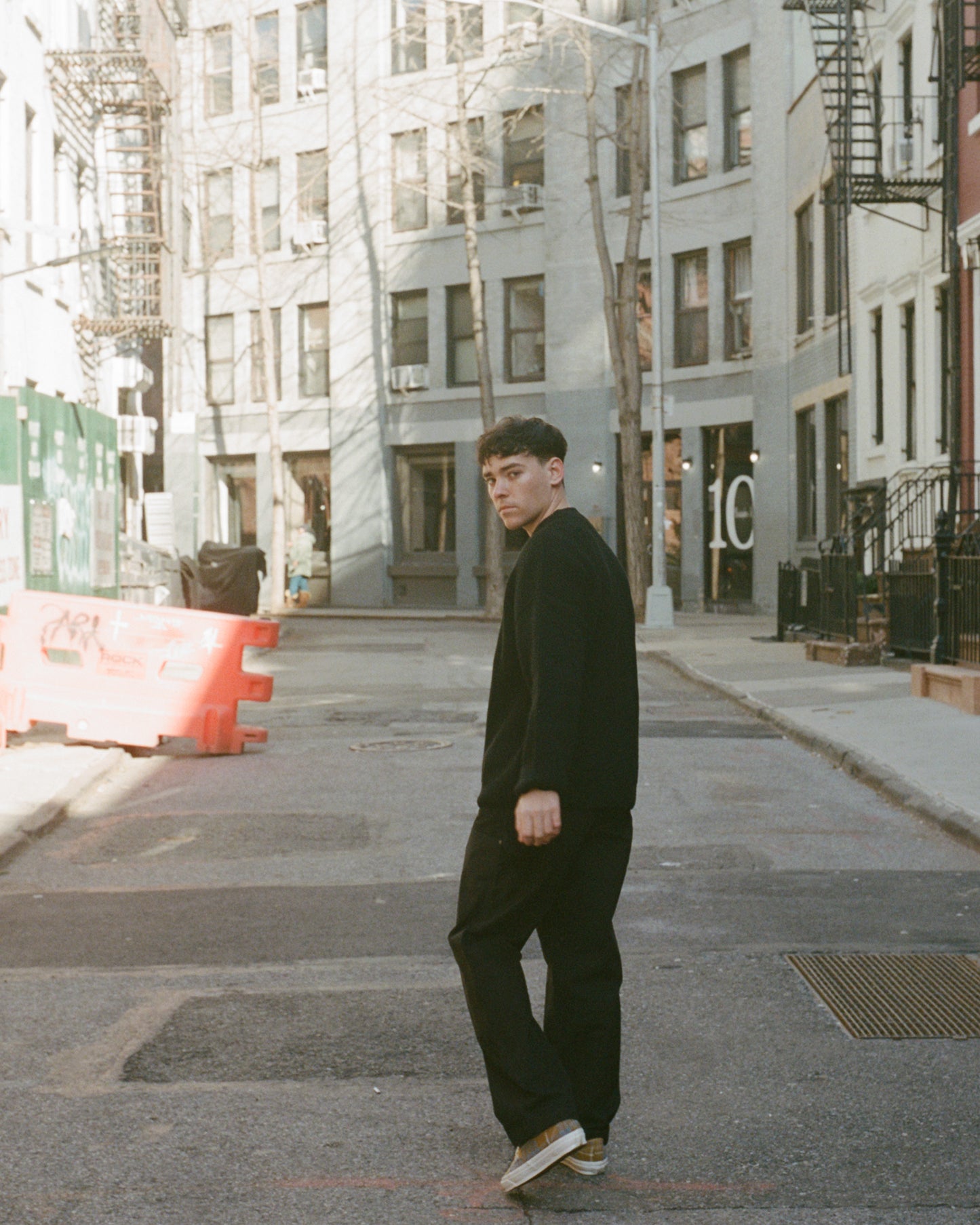 黑色毛衣 Cashmere Blend Sweater