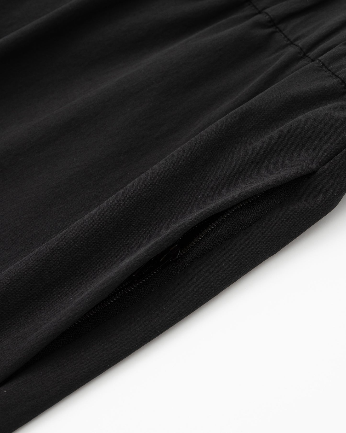 Water-repellent Nylon Relaxed Pants - Black