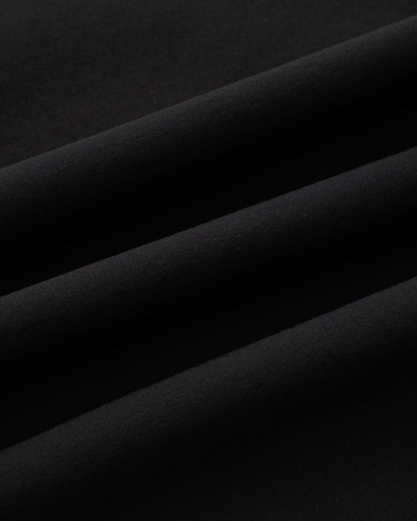 Water-repellent Nylon Relaxed Pants - Black