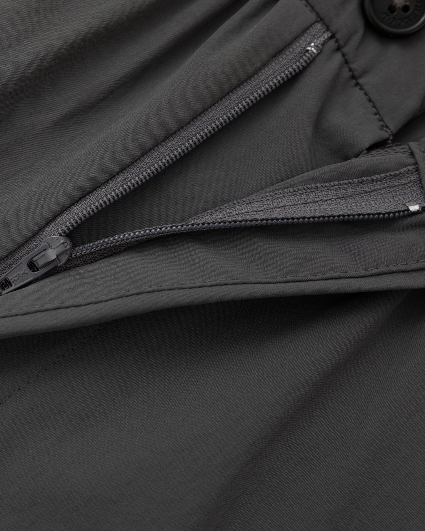 Water-repellent Nylon Relaxed Pants - Grey